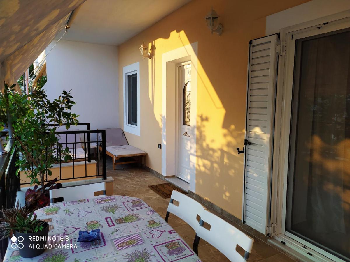 Brb Rooms Himarë Chambre photo
