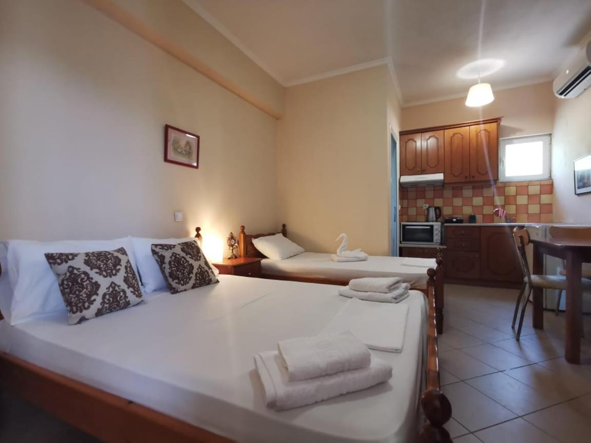 Brb Rooms Himarë Chambre photo
