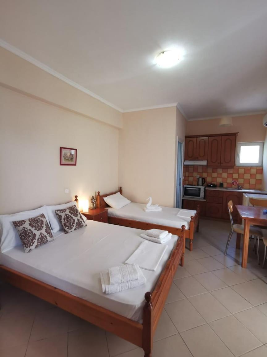 Brb Rooms Himarë Chambre photo